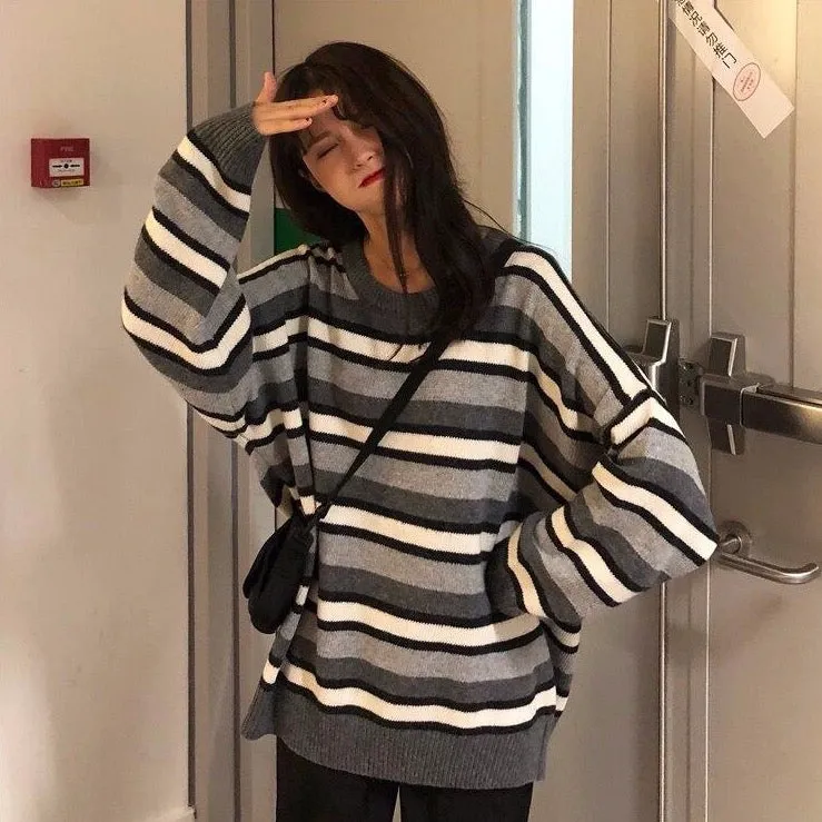 O-Neck Sweater With Stripes