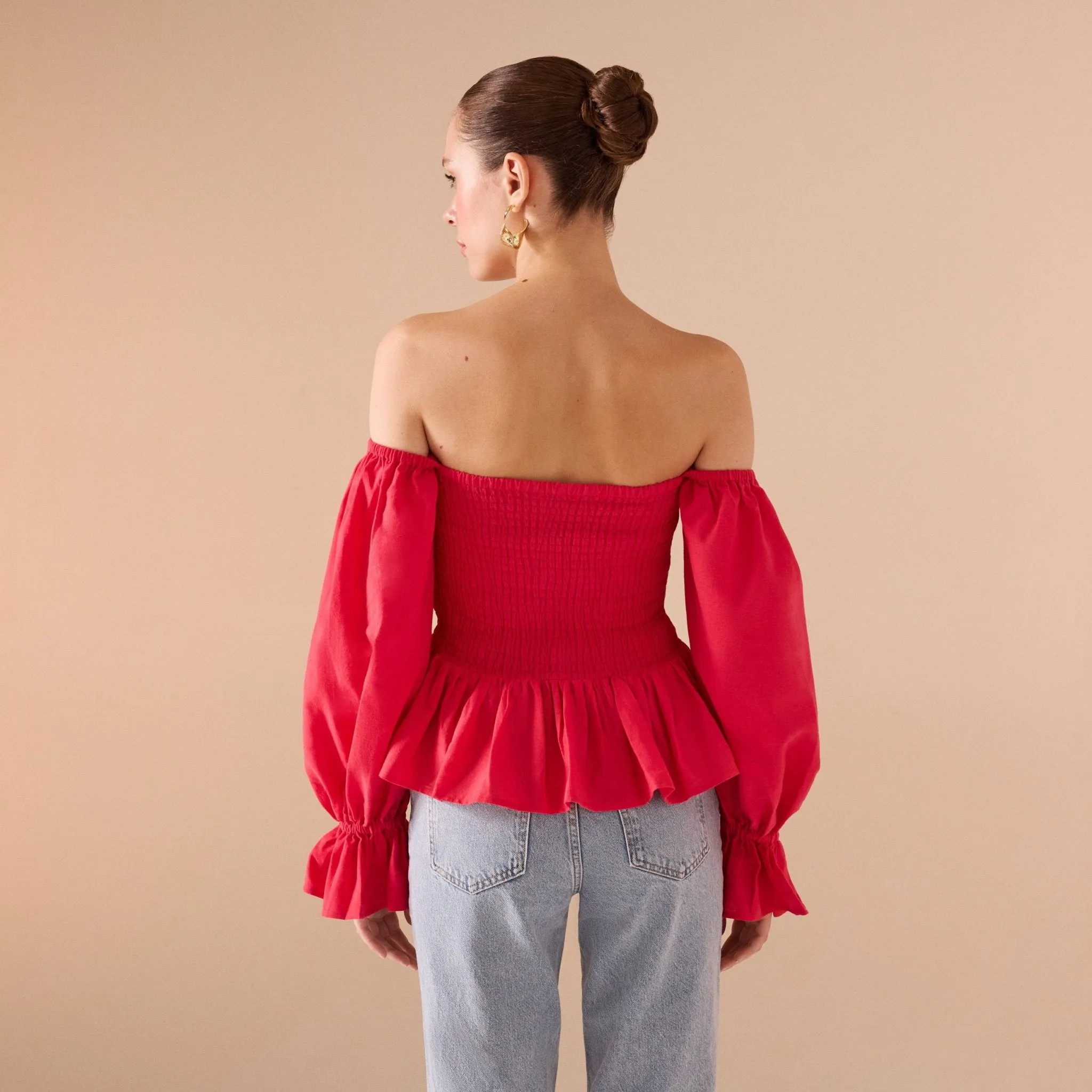 Smocked Bodice Poet Sleeve Top in Linen Cotton Blend