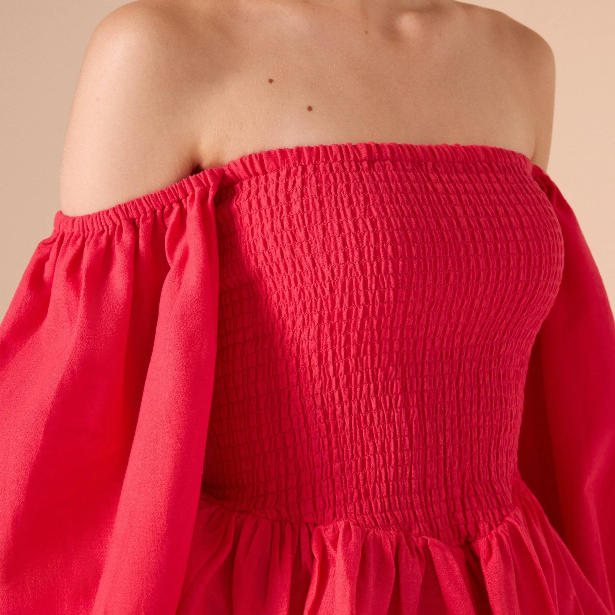 Smocked Bodice Poet Sleeve Top in Linen Cotton Blend