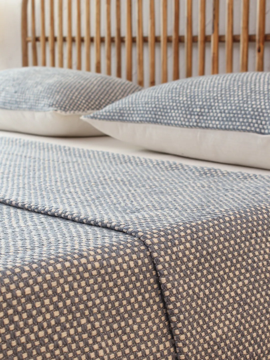 Vindhya Double Bedcover (Dark Blue)